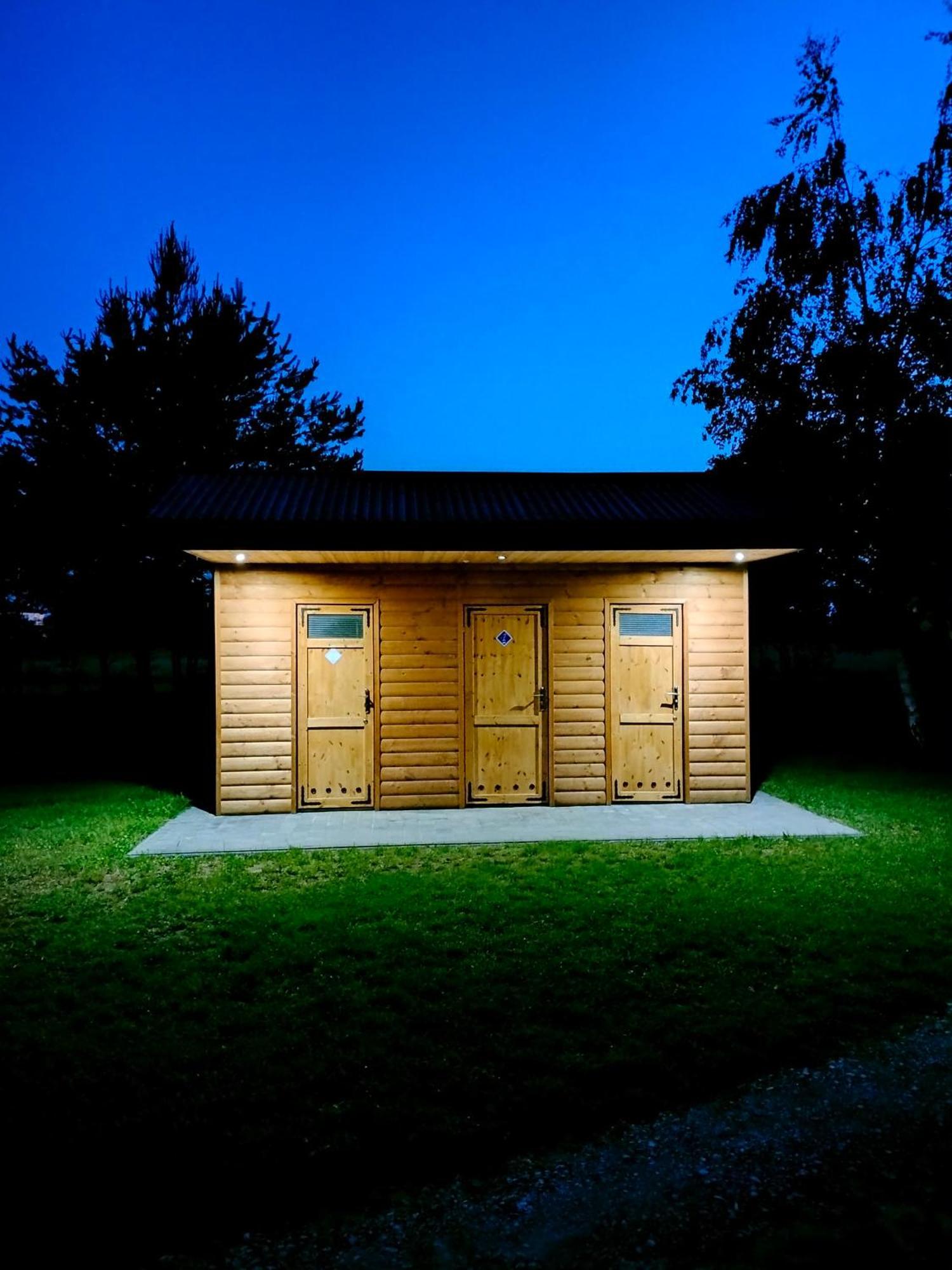 Hotel Lesne Zacisze-Pole Namiotowe Pisklaki Exterior foto